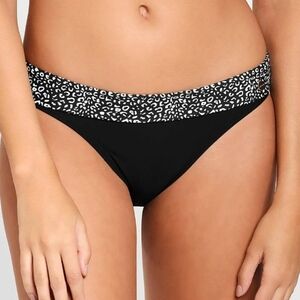 Lascana Bikini Bottoms Leo US 2